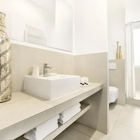 Livinparis - Luxury 3 & Ac 4 Bedrooms Montmartre I Lejlighed Paris