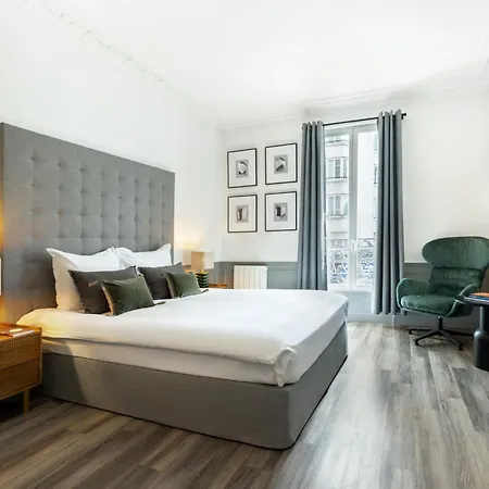 Livinparis - Luxury 3 & Ac 4 Bedrooms Montmartre I * Paris