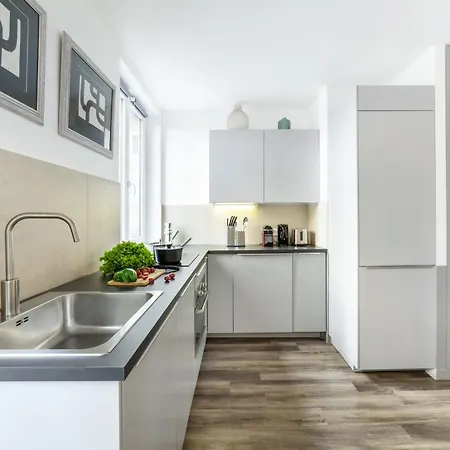 Livinparis - Luxury 3 & Ac 4 Bedrooms Montmartre I Lejlighed *