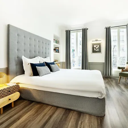Livinparis - Luxury 3 & Ac 4 Bedrooms Montmartre I *