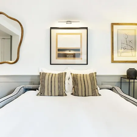 Livinparis - Luxury 3 & Ac 4 Bedrooms Montmartre I * Paris