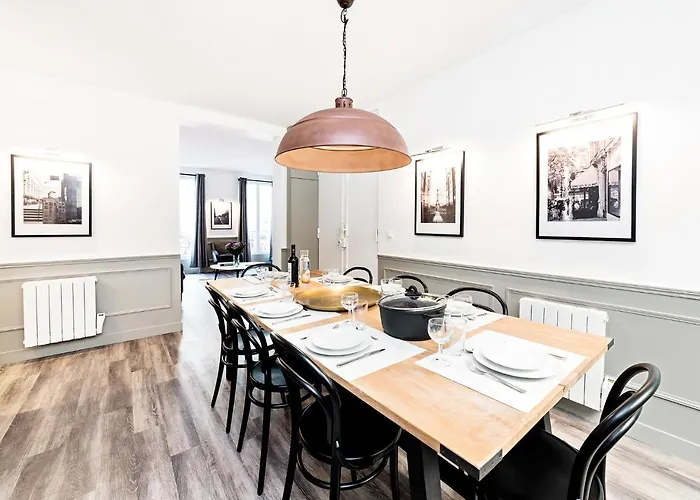 Appartement Livinparis - Luxury 3&4 Bedrooms Montmartre I Paris